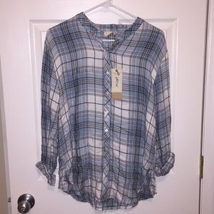 (1/2 off tonight only) Crow White, Plaid button-up